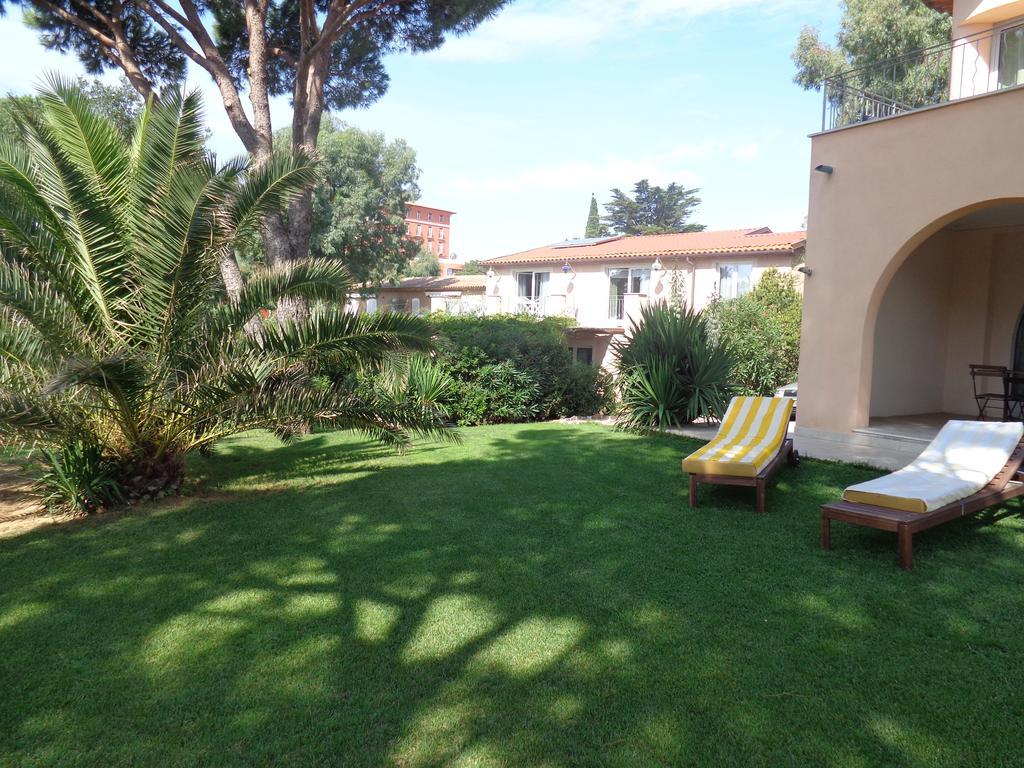 Appartement Villa Angelina Grimaud Eksteriør billede