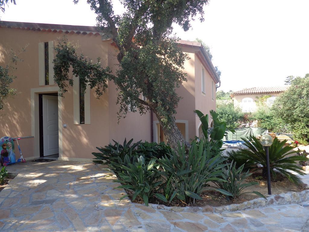 Appartement Villa Angelina Grimaud Eksteriør billede