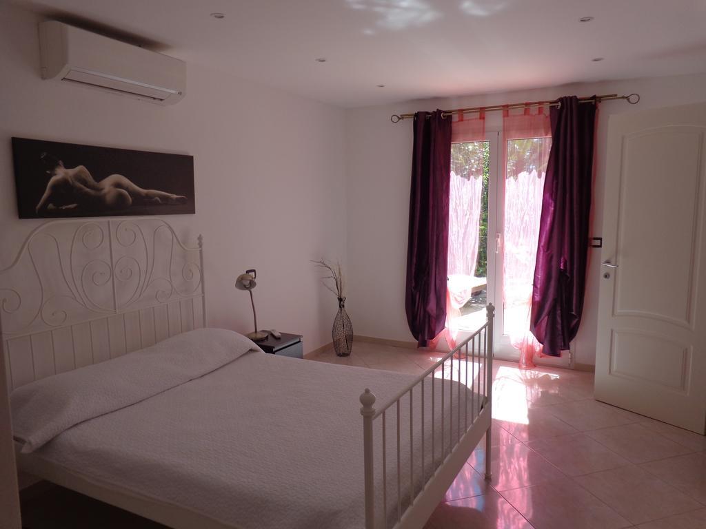 Appartement Villa Angelina Grimaud Eksteriør billede