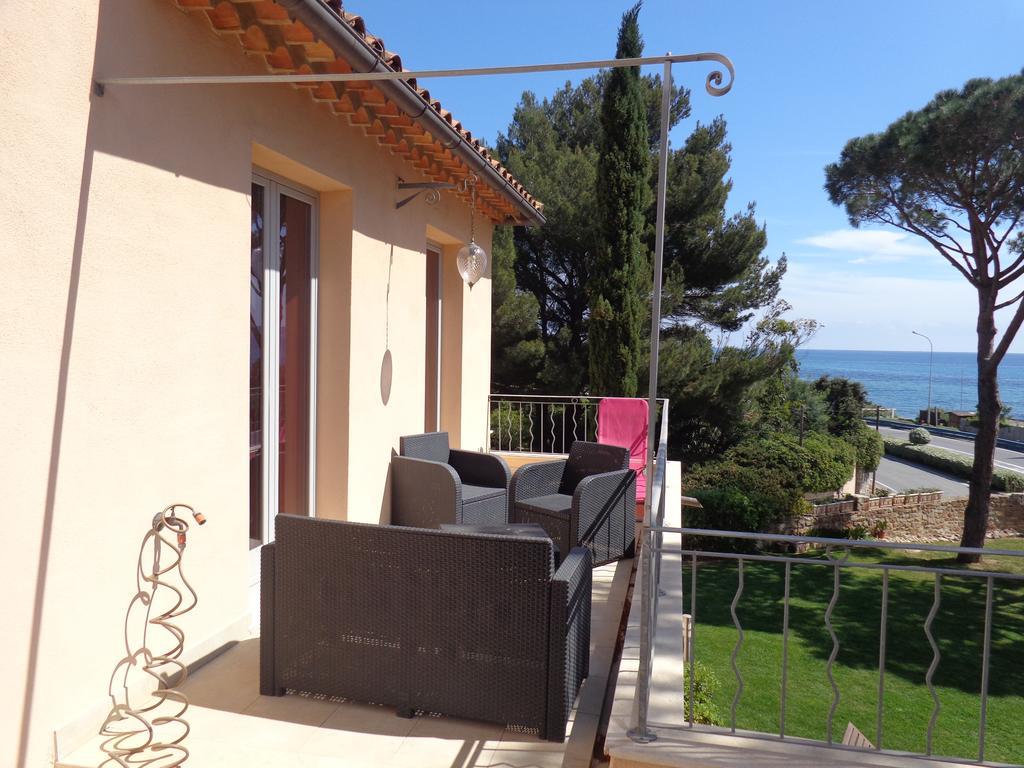 Appartement Villa Angelina Grimaud Eksteriør billede