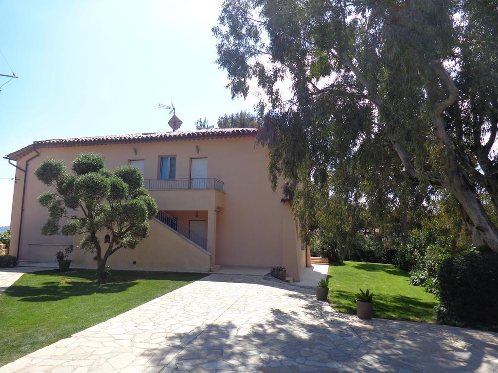 Appartement Villa Angelina Grimaud Eksteriør billede