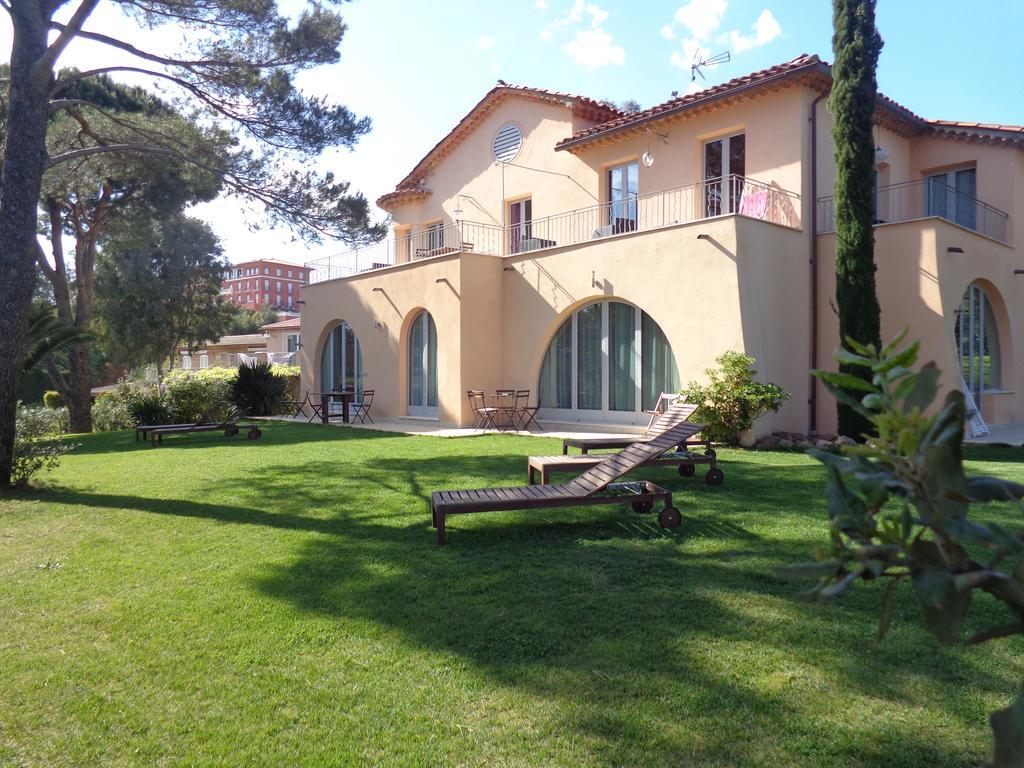 Appartement Villa Angelina Grimaud Eksteriør billede