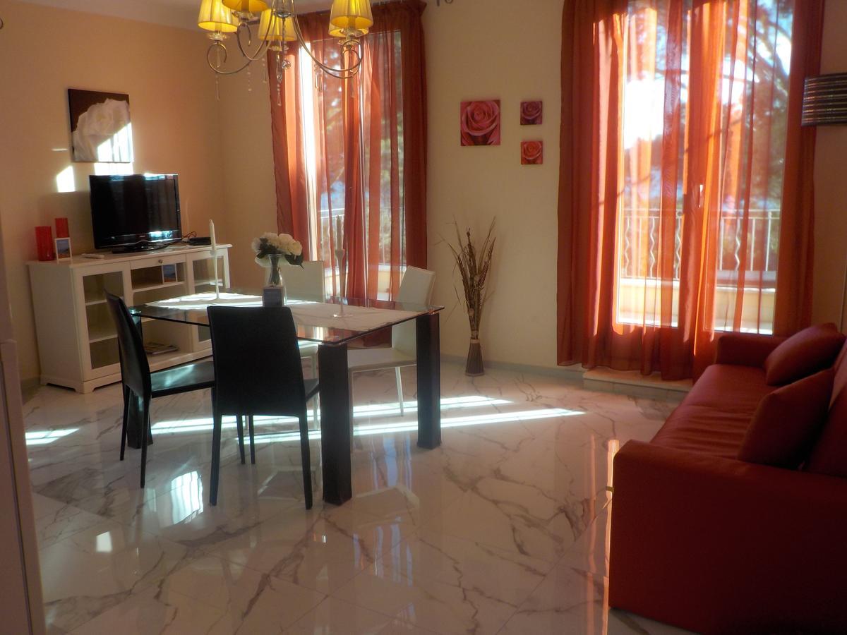 Appartement Villa Angelina Grimaud Eksteriør billede