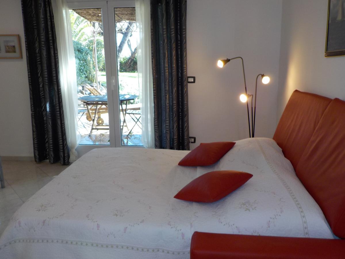 Appartement Villa Angelina Grimaud Eksteriør billede